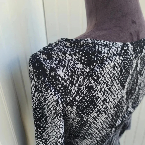 Enfocus Studio Womens Dress Snake White Black Print Fit Flare 3/4 Stretch Sz 4 - Picture 9 of 9